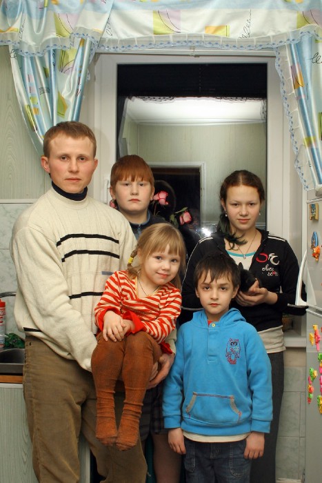 Аншуков Александр Валерьевич с детьми